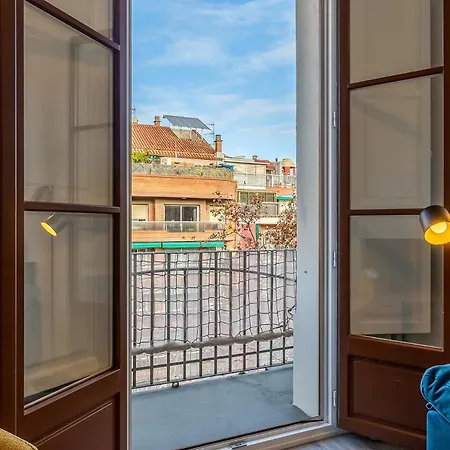 Ab Poble Sec - Plaza Espana * Barcelona