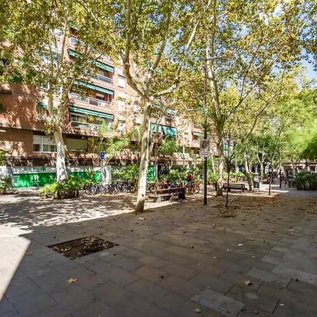 Ab Poble Sec - Plaza Espana * Barcelona