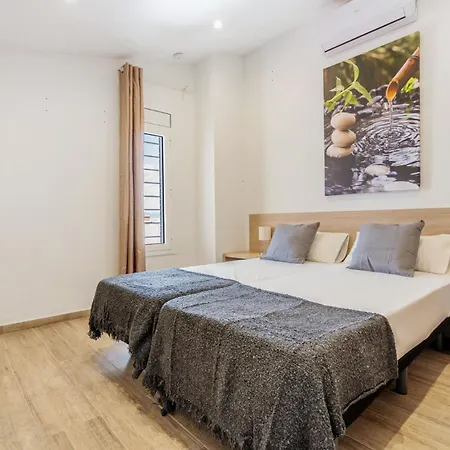 Ab Poble Sec - Plaza Espana * Barcelona