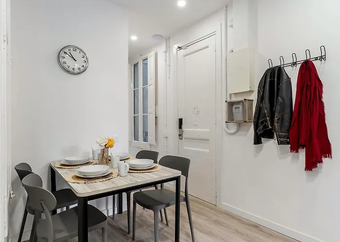 Ab Poble Sec - Plaza Espana דירה